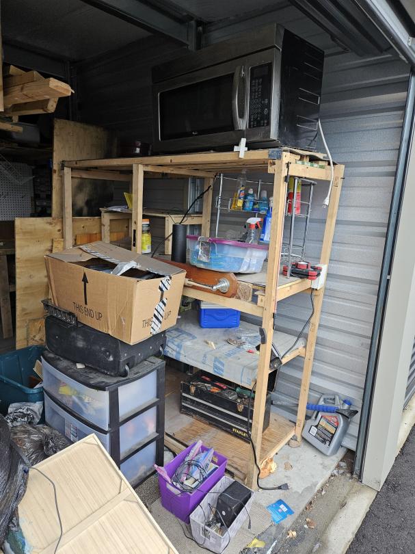 Storage Unit Auction in Grand Rapids , MI at Vista Storage ends on 10th